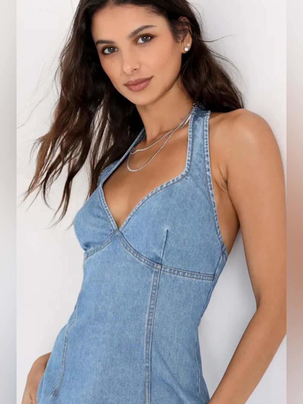 Lulus Summertime Inspiration Medium Wash Denim Halter Mini Dress Blue - Size L - Picture 3 of 5